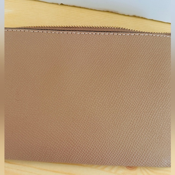 Coach Women's Brown Leather Wristlet - Picture 5 of 7